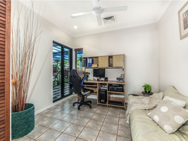 1 Tralee Place, Twin Waters QLD 4564