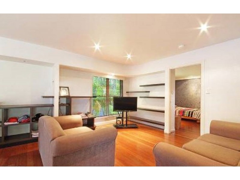 110 Buderim Avenue, Alexandra Headland QLD 4572