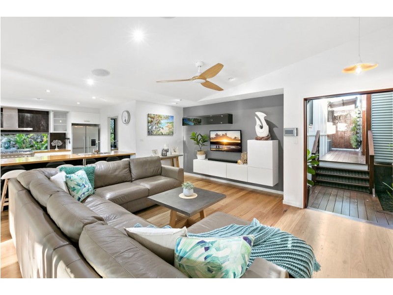 249 Mons School Road, Buderim QLD 4556