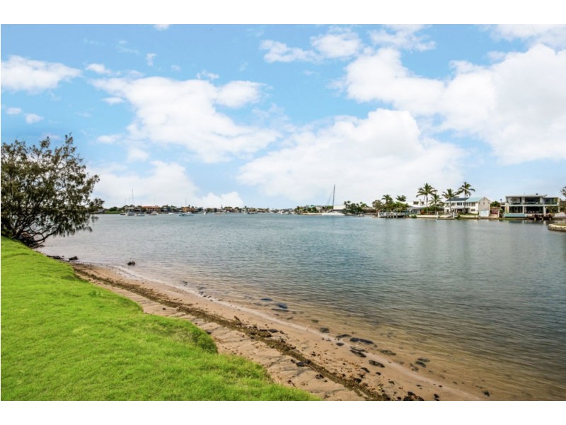 21/104 River Esplanade, Mooloolaba QLD 4557