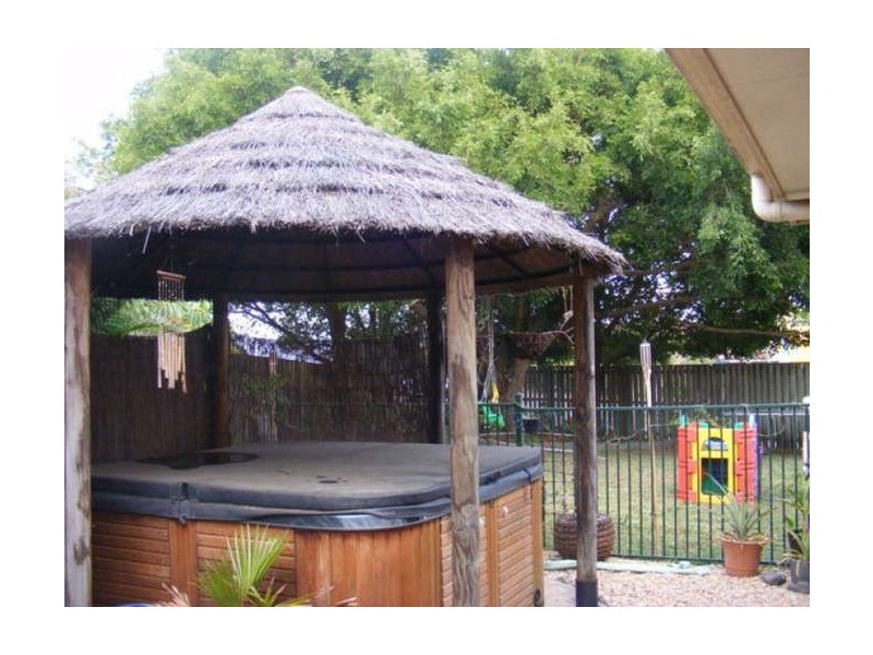 3 Beaverbrook Circuit, Sippy Downs QLD 4556