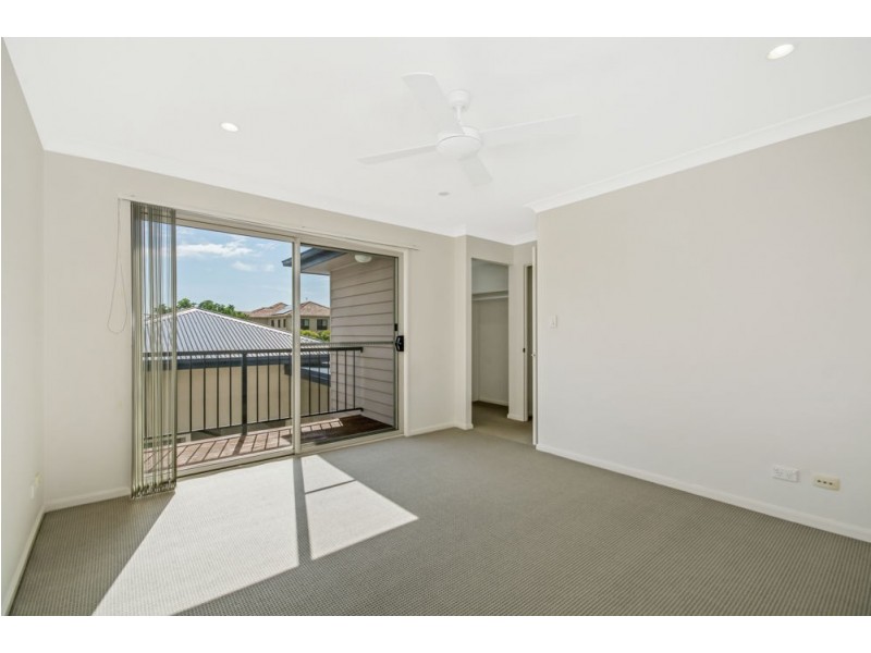 11 Tarawa St, Parrearra QLD 4575