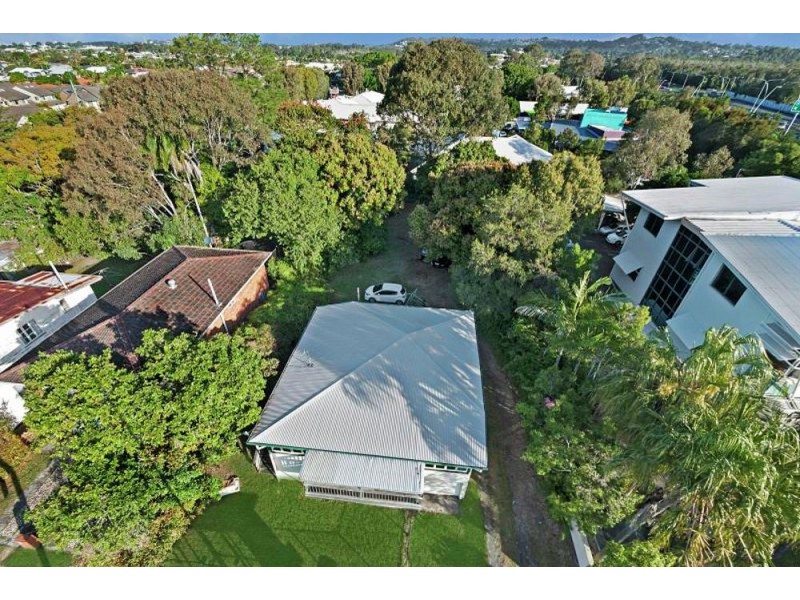 235 Bradman Avenue, Maroochydore QLD 4558