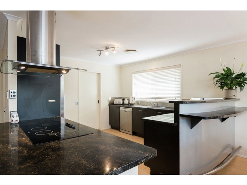 11 Parari Street, Warana QLD 4575