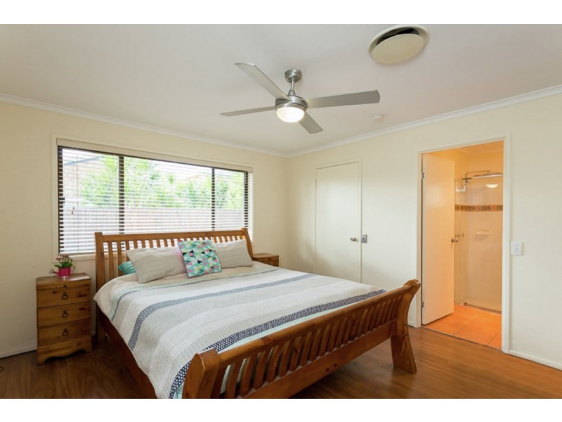 11 Parari Street, Warana QLD 4575