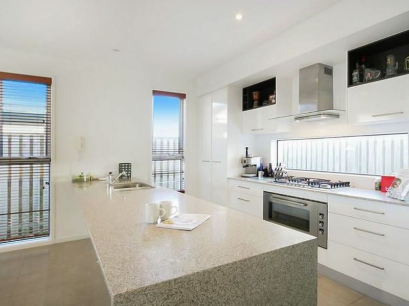 6 Jib Street, Wurtulla QLD 4575