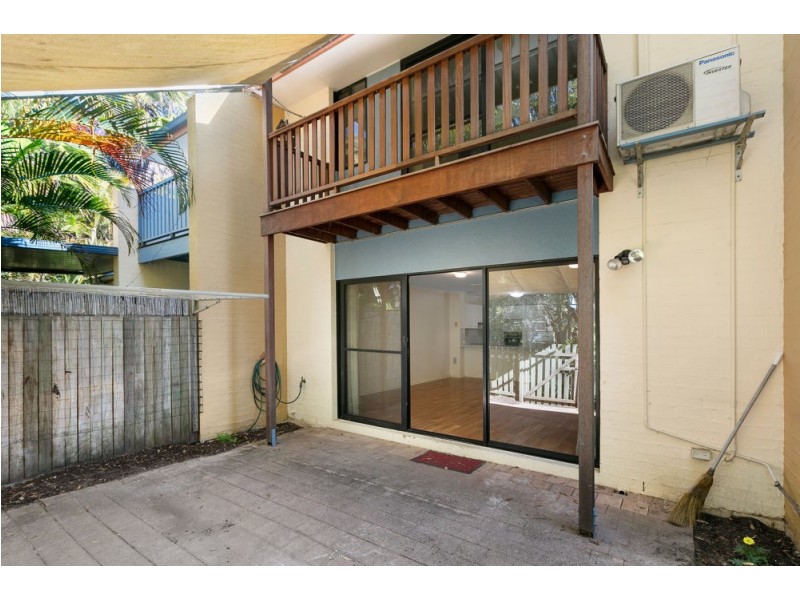 40/1 Poinsettia Court, Mooloolaba QLD 4557