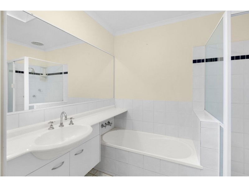 40/1 Poinsettia Court, Mooloolaba QLD 4557