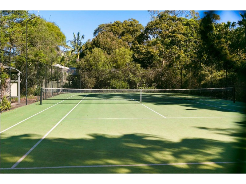 40/1 Poinsettia Court, Mooloolaba QLD 4557