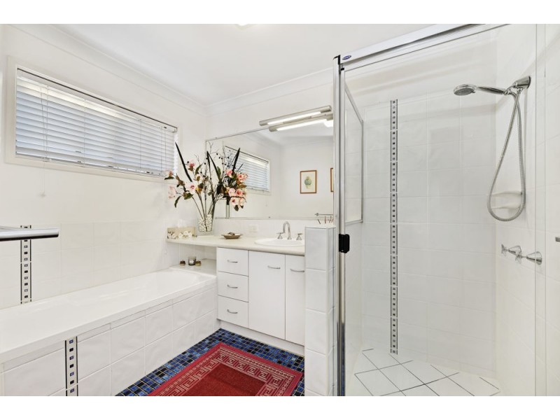 6 Napalle Street, Warana QLD 4575