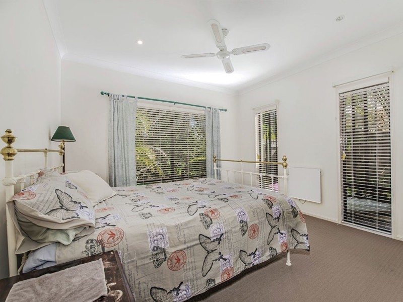 20 Baker-Finch Place, Twin Waters QLD 4564