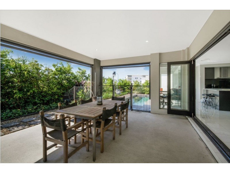 2 Hibbertia Street, Mountain Creek QLD 4557