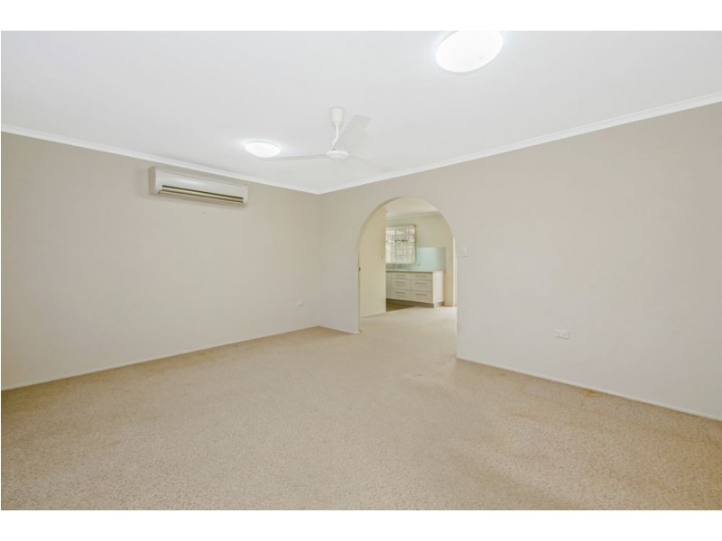 18 Langura Street, Warana QLD 4575