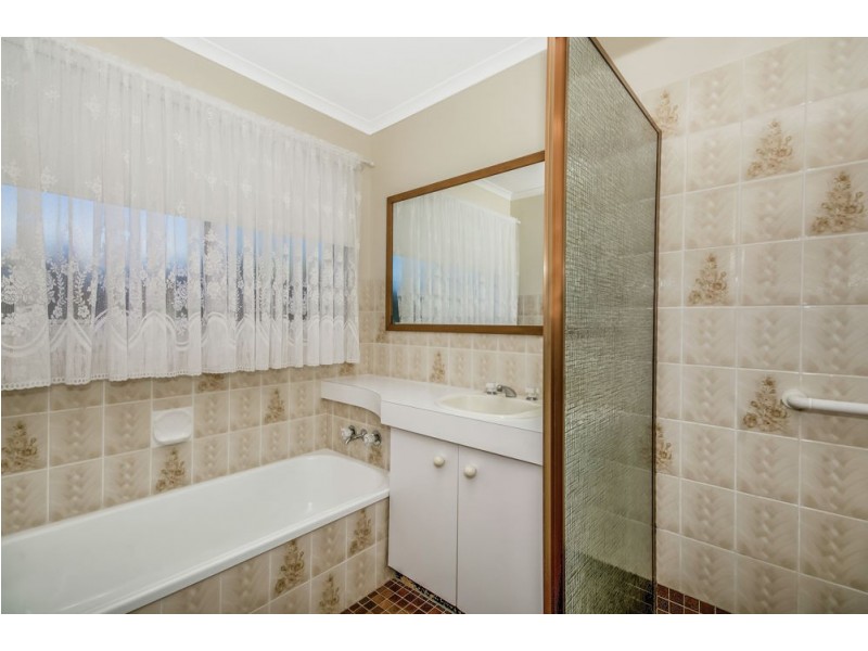 18 Langura Street, Warana QLD 4575