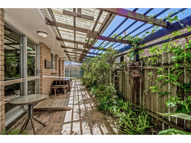 18 Langura Street, Warana QLD 4575