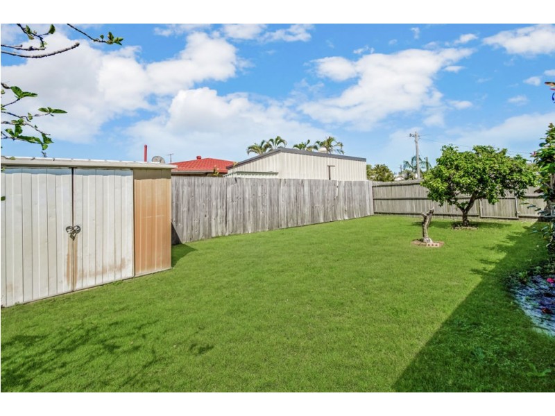 18 Langura Street, Warana QLD 4575