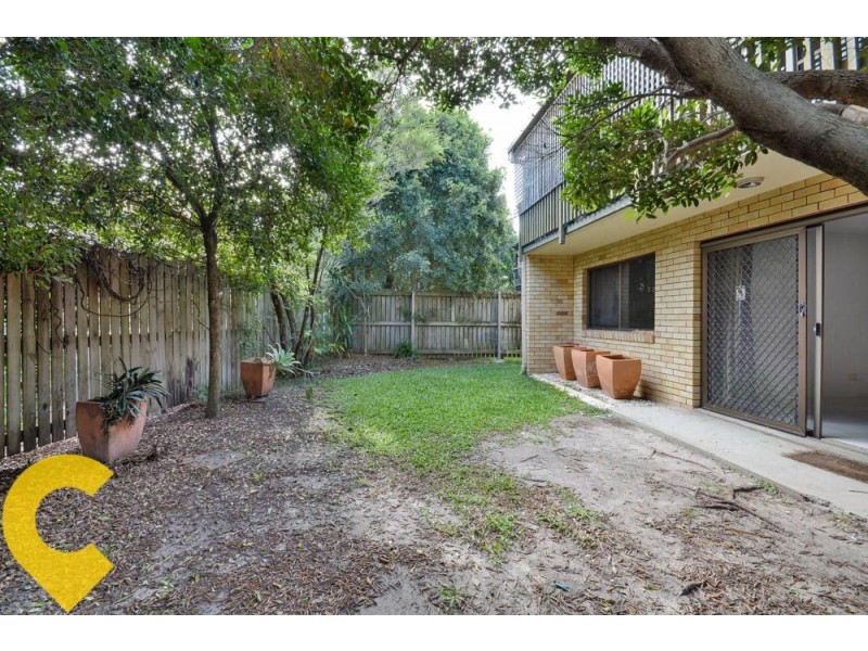 2/6 Barooga Crescent, Mooloolaba QLD 4557