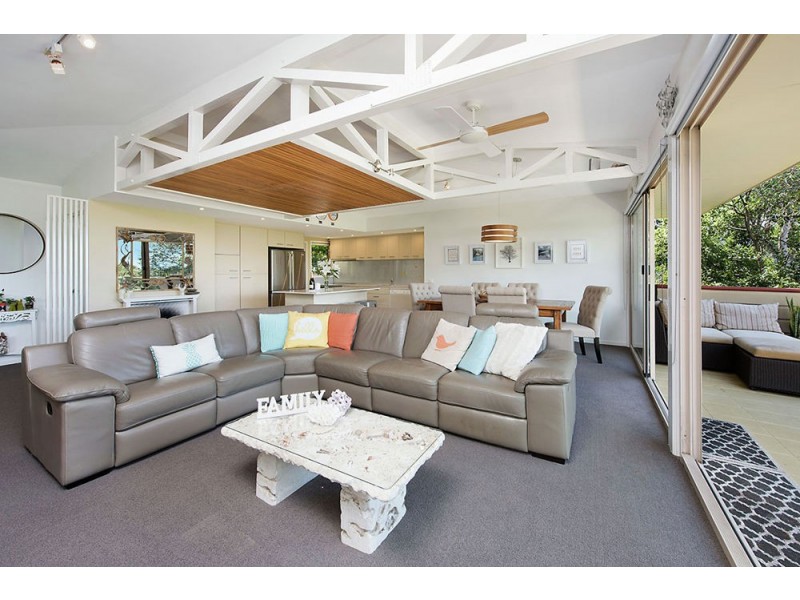 16 Pheasant Street, Buderim QLD 4556