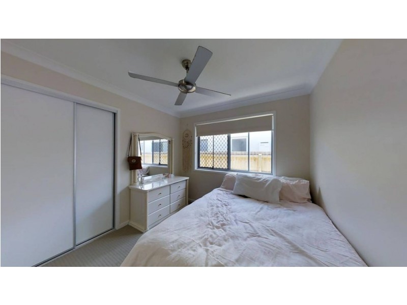 71 Foxtail Circuit, Mountain Creek QLD 4557