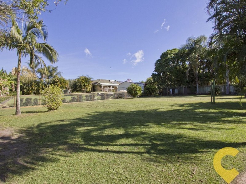 27 Shaws Road, Beerwah QLD 4519