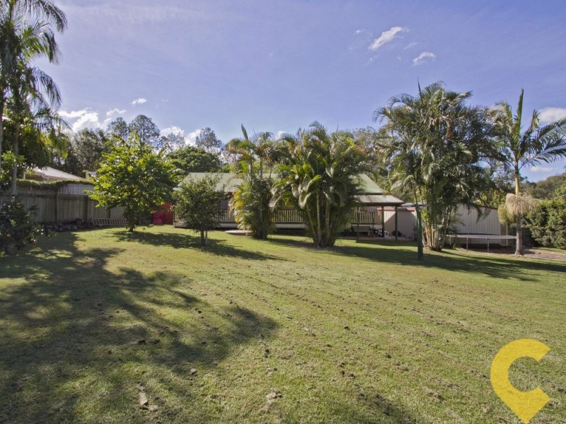 27 Shaws Road, Beerwah QLD 4519