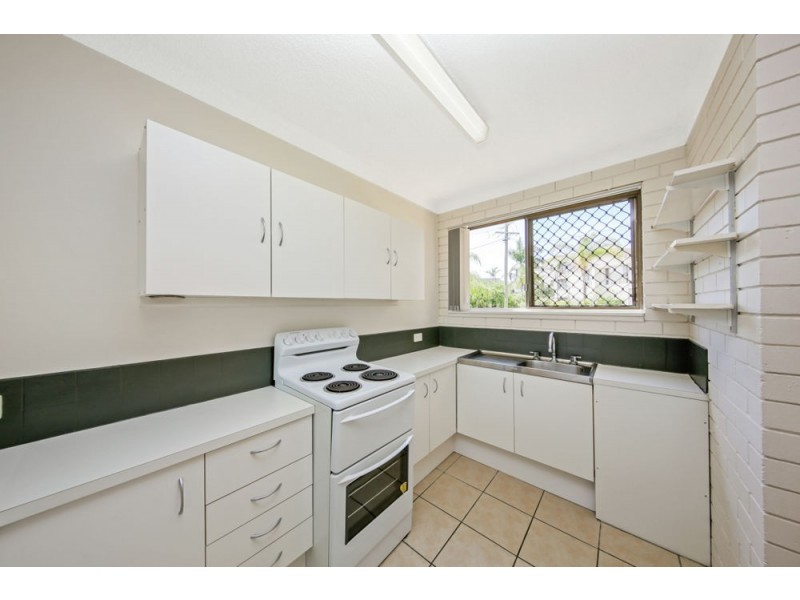 1/26 Akeringa Place, Mooloolaba QLD 4557