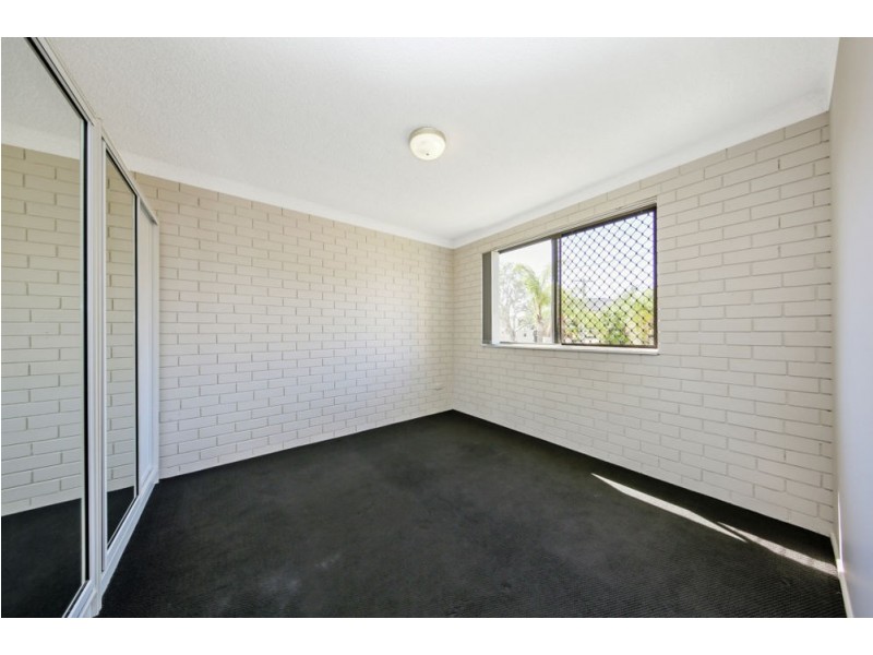 1/26 Akeringa Place, Mooloolaba QLD 4557