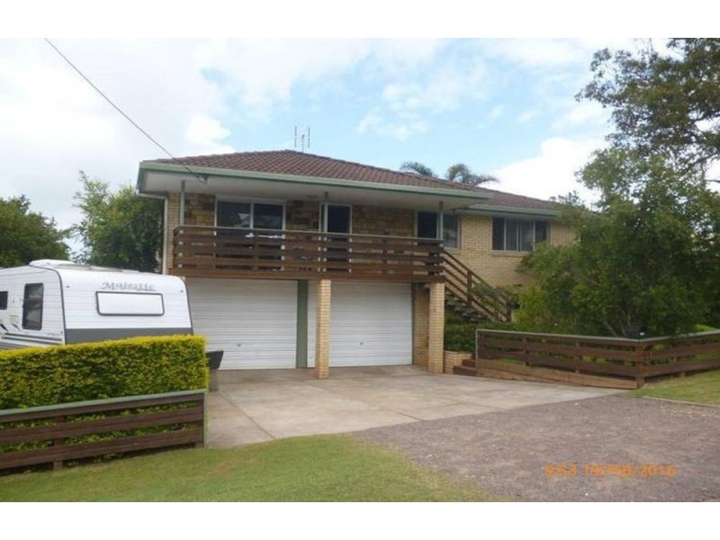 33 Meta Street, Mooloolaba QLD 4557