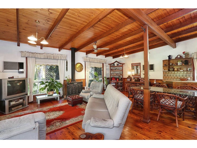 50 Thompson Road, Beerwah QLD 4519