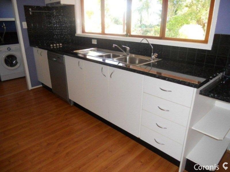 24 Parkway Drive, Mooloolaba QLD 4557