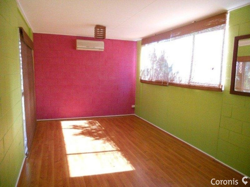 24 Parkway Drive, Mooloolaba QLD 4557