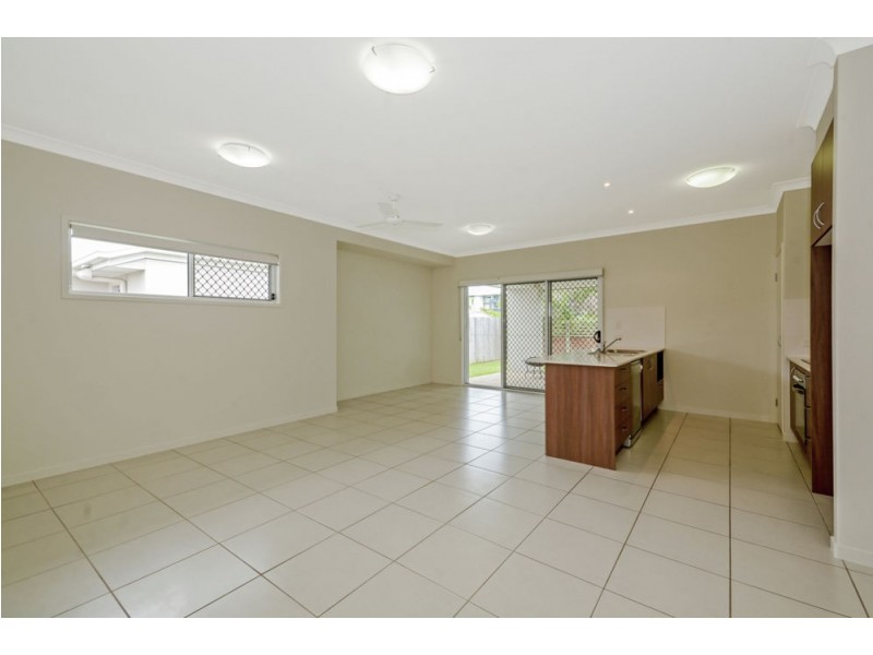 32 Pangali Circuit, Birtinya QLD 4575