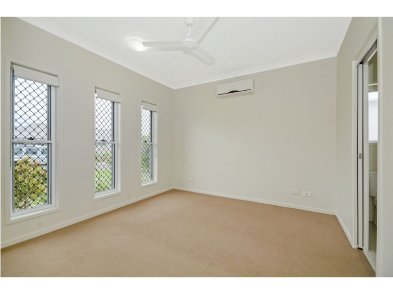 32 Pangali Circuit, Birtinya QLD 4575