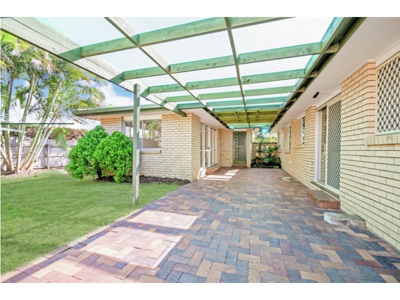 74 Oceanic Drive, Warana QLD 4575