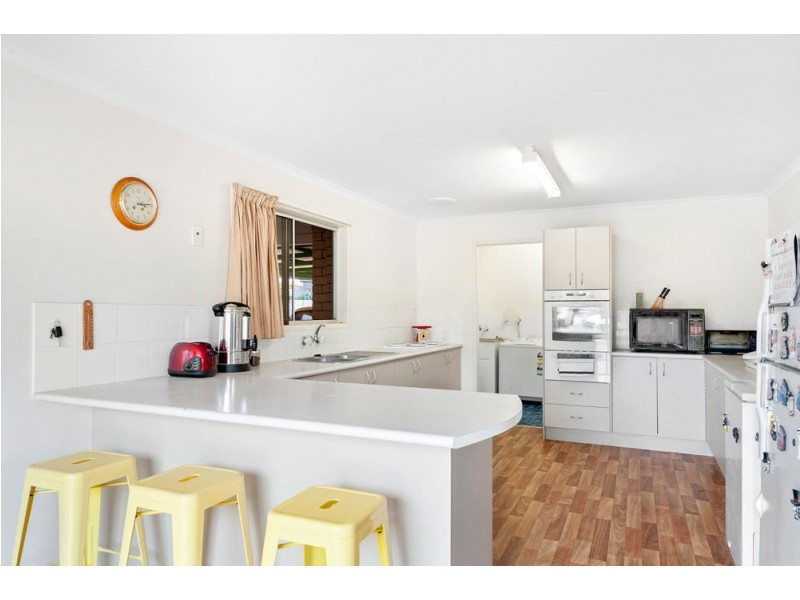 6 Amarina Avenue, Mooloolaba QLD 4557