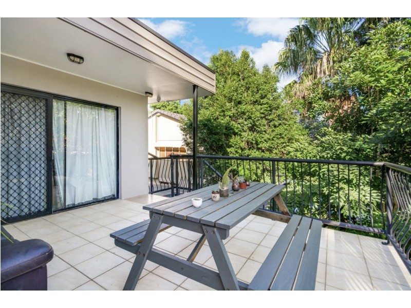 1-2/5 Tombarra Street, Mooloolaba QLD 4557