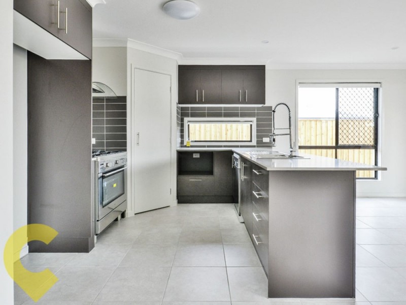 92 Wilderness Circuit, Little Mountain QLD 4551