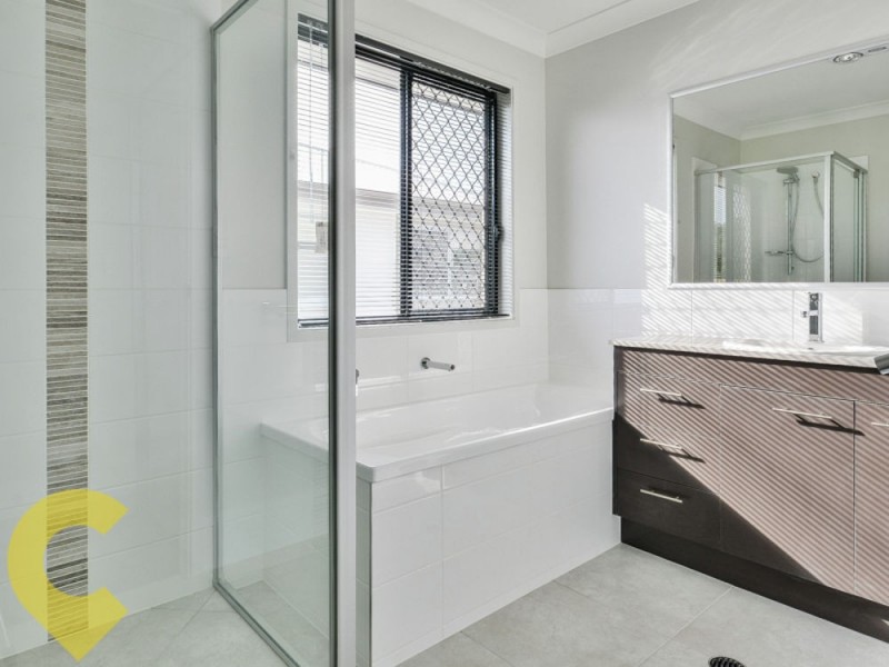 92 Wilderness Circuit, Little Mountain QLD 4551