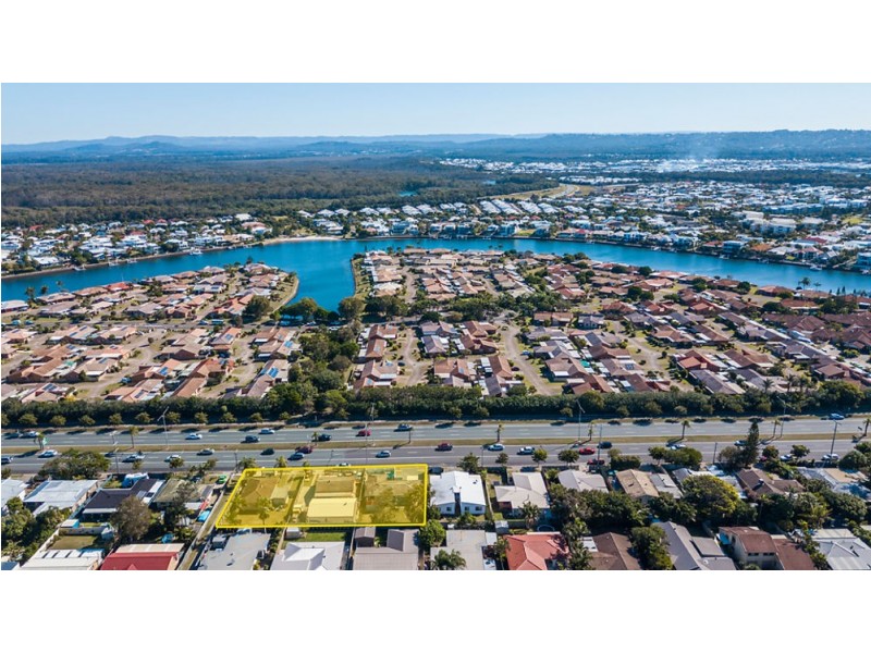 151-155 Nicklin Way, Warana QLD 4575