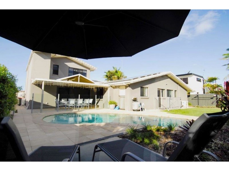 6 Kardinia Street, Minyama QLD 4575