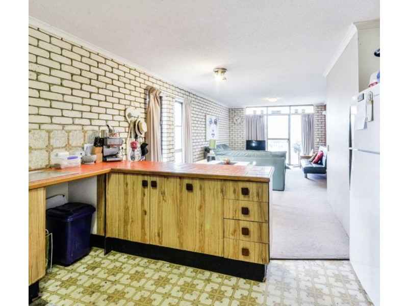 6/10-12 Woomba Place, Mooloolaba QLD 4557