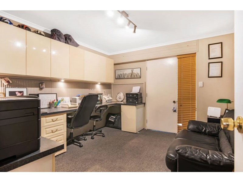 4 Boolagi Drive, Wurtulla QLD 4575