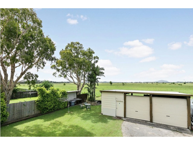 33 Godfreys Avenue, Bli Bli QLD 4560