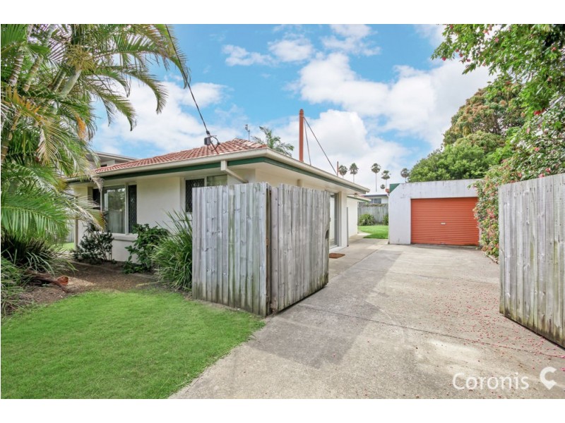 18 Hibiscus Avenue, Mooloolaba QLD 4557