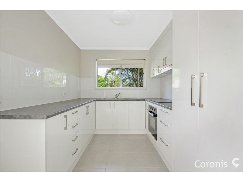 18 Hibiscus Avenue, Mooloolaba QLD 4557