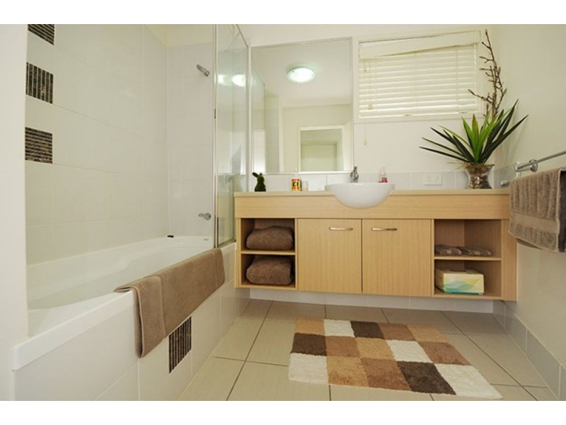 54/10 Grand Parade, Parrearra QLD 4575