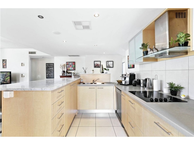 13/51 Grand Parade, Parrearra QLD 4575