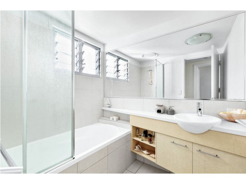 13/51 Grand Parade, Parrearra QLD 4575