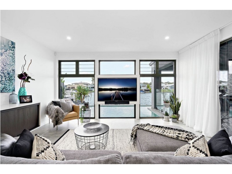 22 The Passage, Pelican Waters QLD 4551