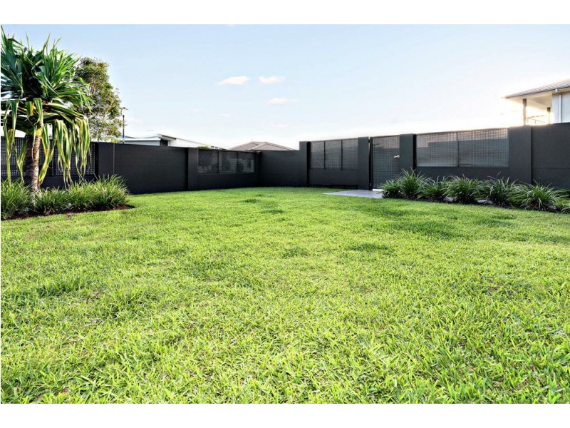 22 The Passage, Pelican Waters QLD 4551